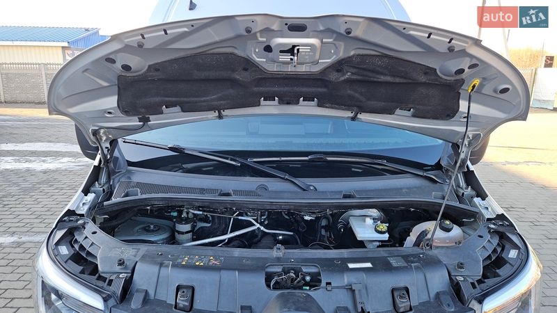 Грузовой фургон Renault Master 2021 в Радомышле