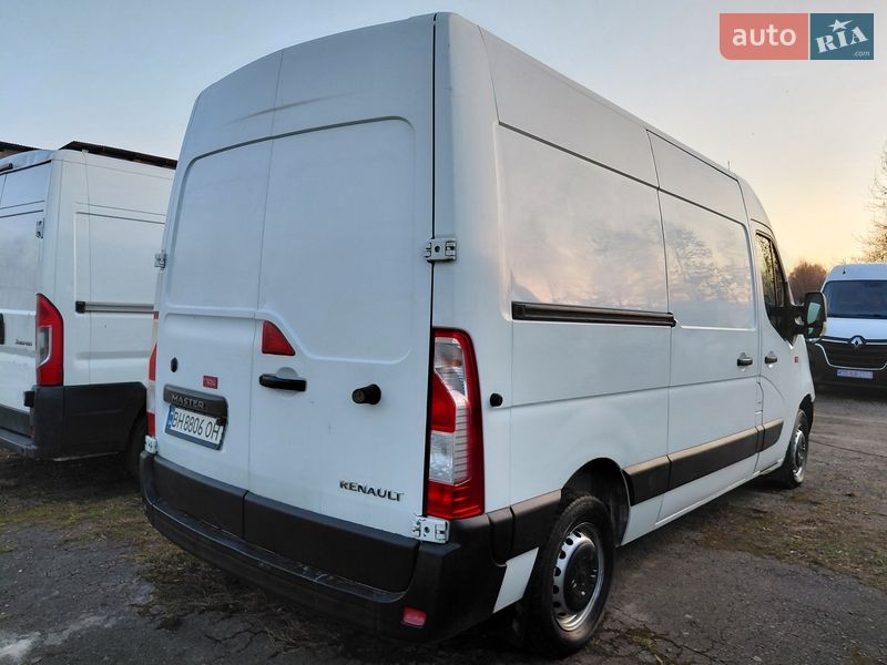 Грузовой фургон Renault Master 2016 в Ивано-Франковске