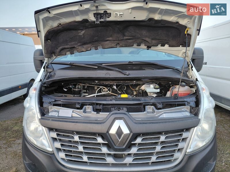 Грузовой фургон Renault Master 2016 в Ивано-Франковске