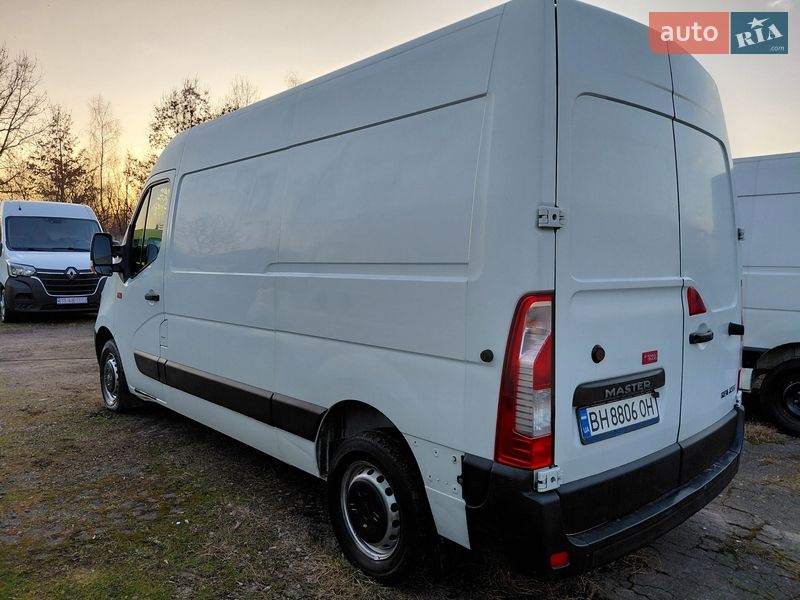 Грузовой фургон Renault Master 2016 в Ивано-Франковске