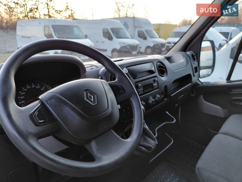 Грузовой фургон Renault Master 2016 в Ивано-Франковске