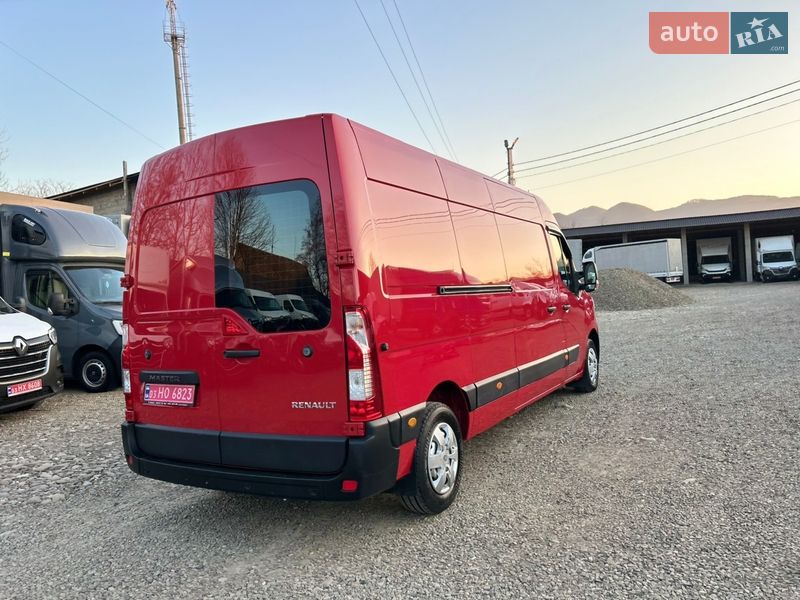 Вантажний фургон Renault Master 2024 в Хусті