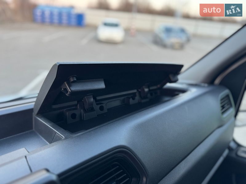 Грузовой фургон Renault Master 2019 в Дубно