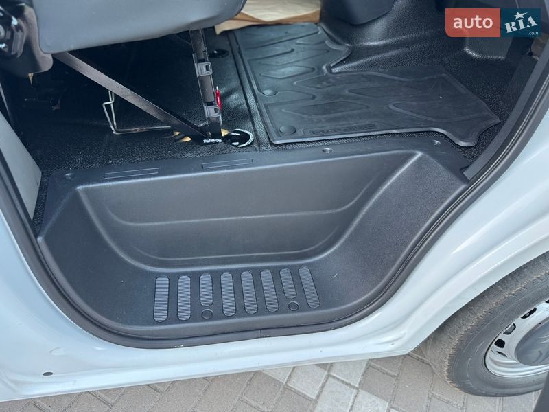Грузовой фургон Renault Master 2019 в Дубно