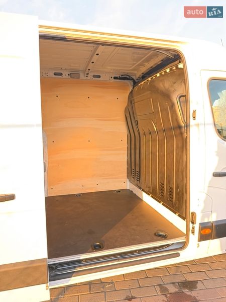 Вантажний фургон Renault Master 2022 в Києві