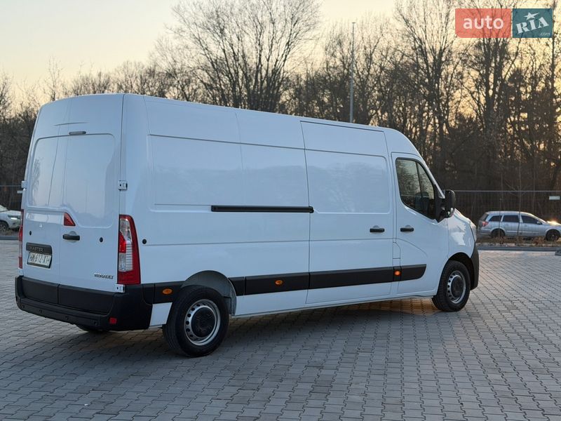 Вантажний фургон Renault Master 2023 в Дубні