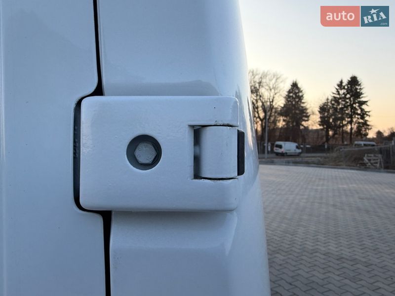 Вантажний фургон Renault Master 2023 в Дубні