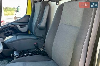 Автомобиль скорой помощи Renault Master 2014 в Ровно