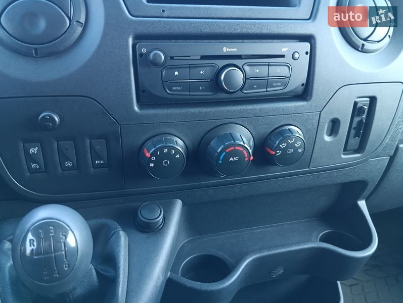 Минивэн Renault Master 2015 в Ивано-Франковске