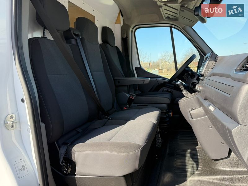 Грузовой фургон Renault Master 2021 в Луцке