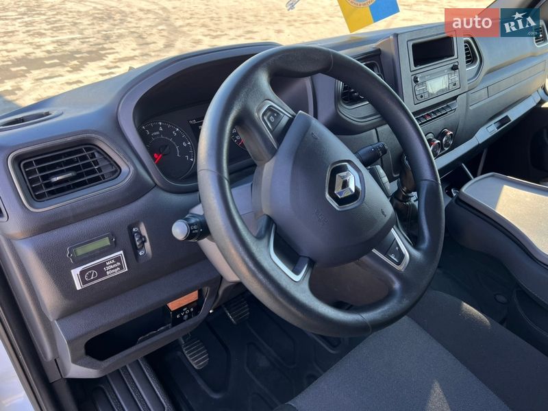 Тентованый Renault Master 2020 в Ирпене