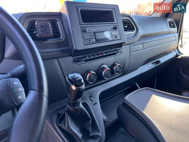 Тентованый Renault Master 2020 в Ирпене