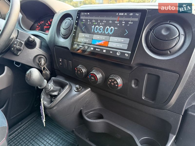 Грузовой фургон Renault Master 2017 в Дубно