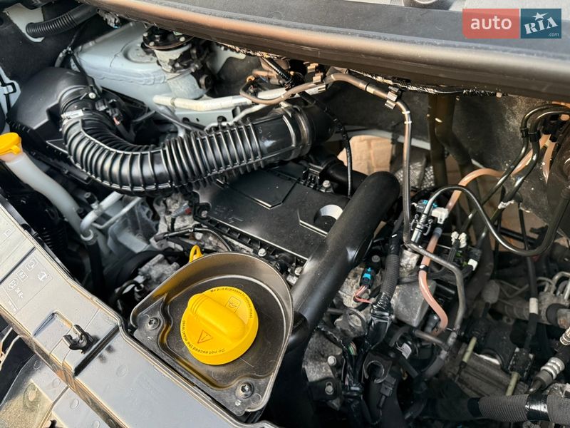 Грузовой фургон Renault Master 2017 в Дубно