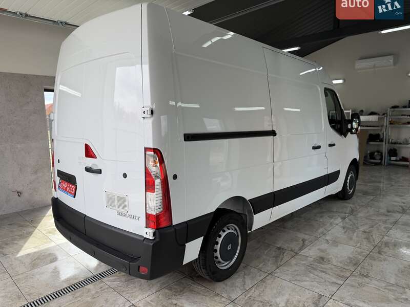 Вантажний фургон Renault Master 2020 в Полтаві