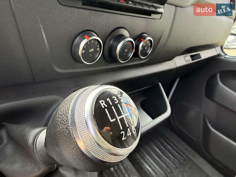 Грузовой фургон Renault Master 2021 в Одессе