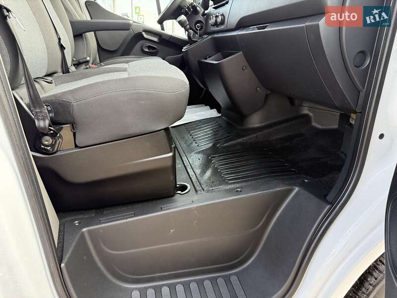 Грузовой фургон Renault Master 2021 в Одессе