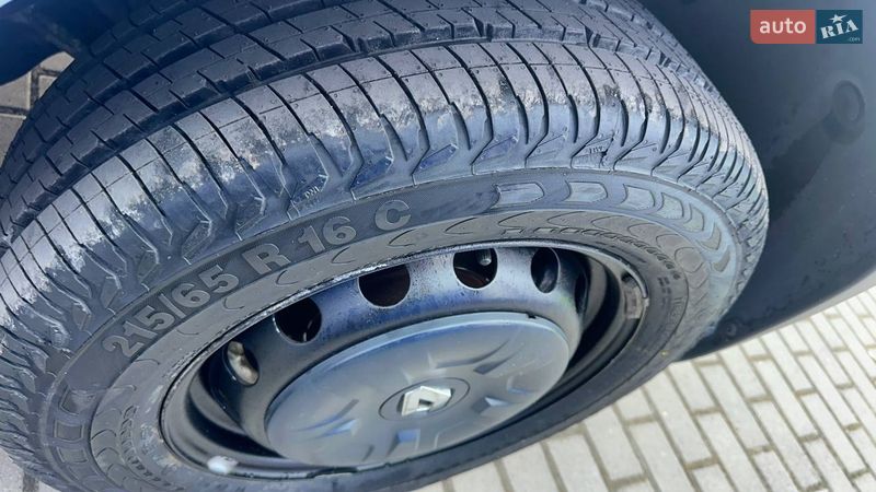 Вантажний фургон Renault Master 2018 в Дубні