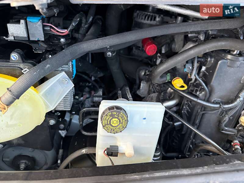 Грузовой фургон Renault Master 2020 в Львове