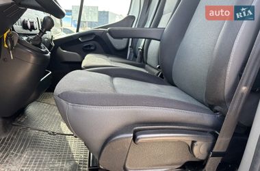 Грузовой фургон Renault Master 2017 в Львове