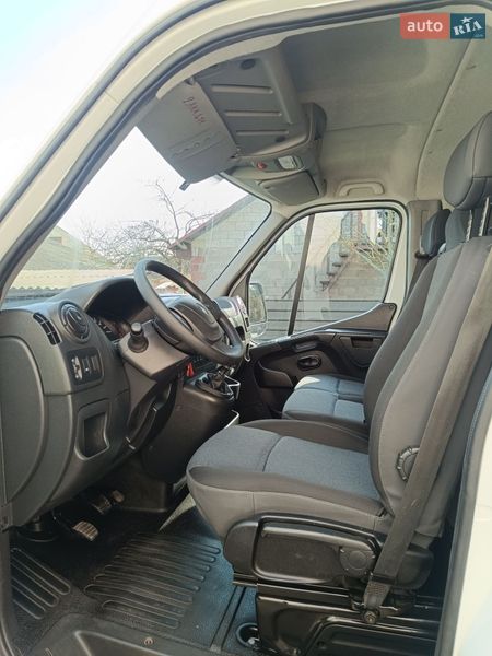 Вантажний фургон Renault Master 2019 в Дубні