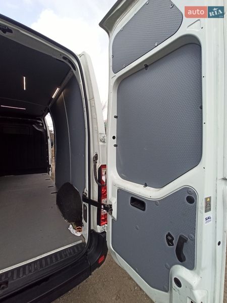 Грузовой фургон Renault Master 2016 в Житомире фото 16 Грузовой фургон Renault Master 2016 в Житомире