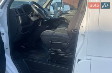 Грузовой фургон Renault Master 2022 в Луцке