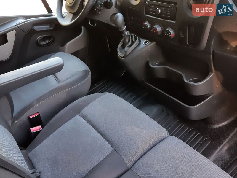 Грузовой фургон Renault Master 2018 в Полтаве