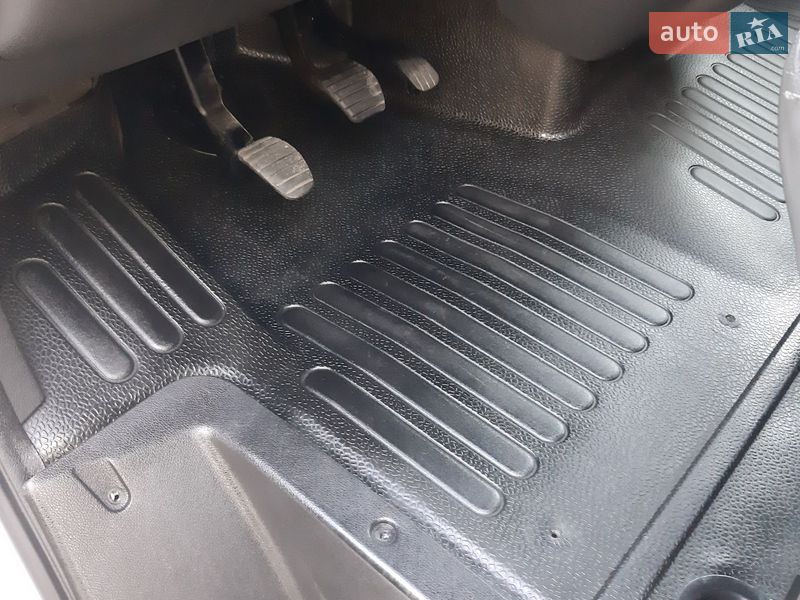Грузовой фургон Renault Master 2018 в Полтаве