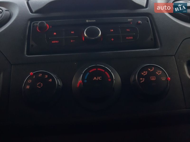 Грузовой фургон Renault Master 2018 в Полтаве