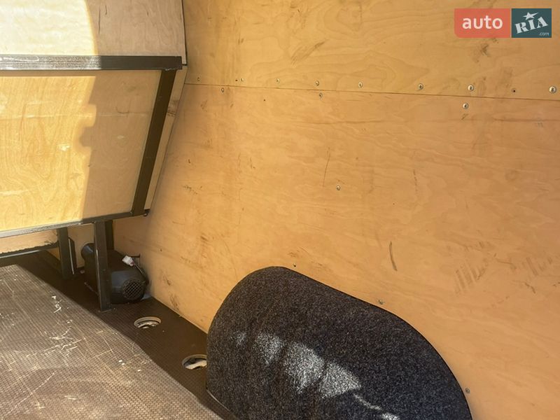 Вантажопасажирський фургон Renault Master 2020 в Чернівцях фото 27 Вантажопасажирський фургон Renault Master 2020 в Чернівцях