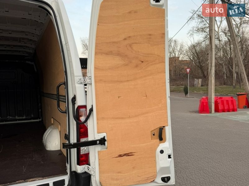 Грузовой фургон Renault Master 2021 в Полтаве