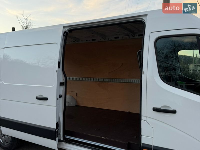 Грузовой фургон Renault Master 2021 в Полтаве