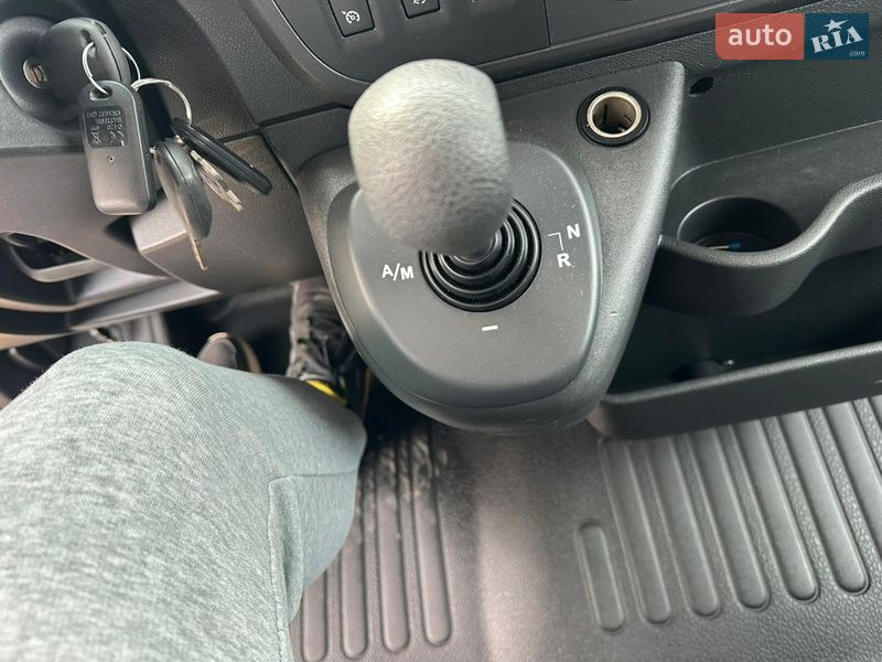 Грузовой фургон Renault Master 2019 в Львове