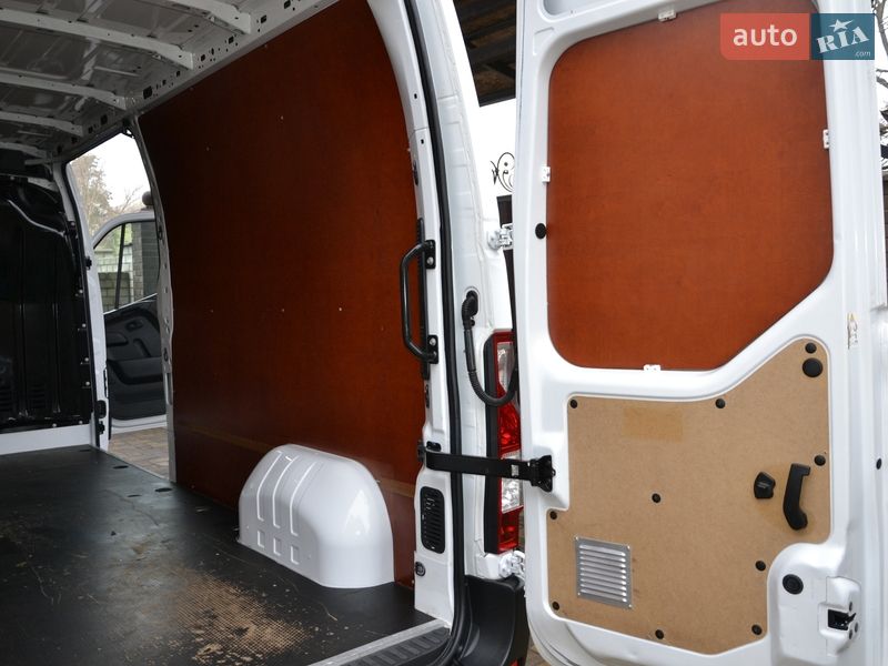 Грузовой фургон Renault Master 2021 в Полтаве фото 23 Грузовой фургон Renault Master 2021 в Полтаве