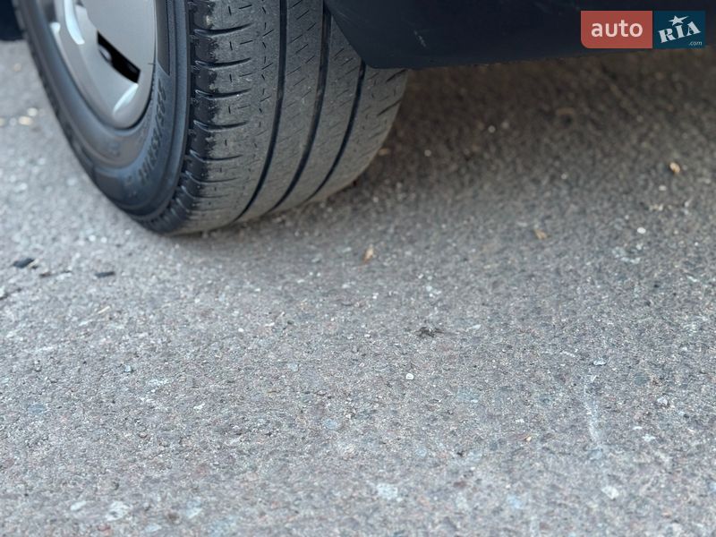 Вантажний фургон Renault Master 2017 в Дубні фото 18 Вантажний фургон Renault Master 2017 в Дубні