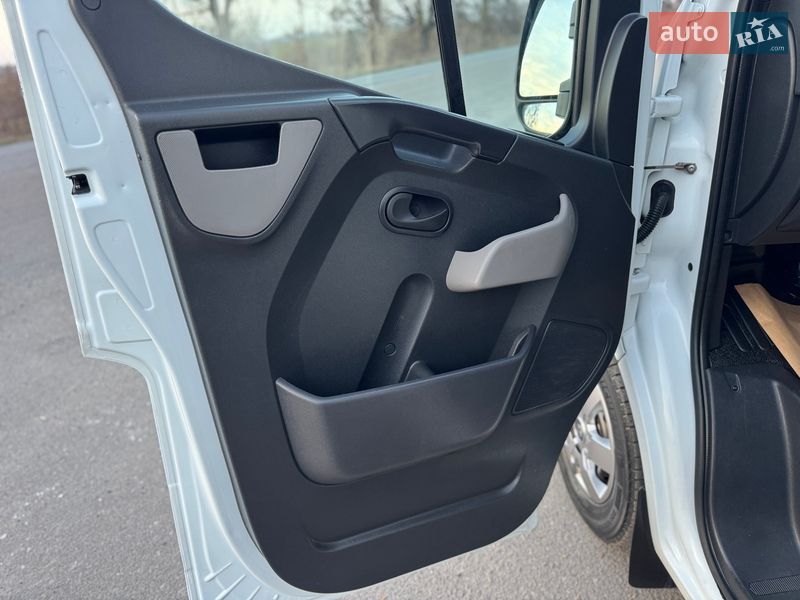 Вантажний фургон Renault Master 2017 в Дубні фото 22 Вантажний фургон Renault Master 2017 в Дубні