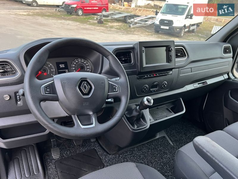Вантажний фургон Renault Master 2021 в Радивиліві