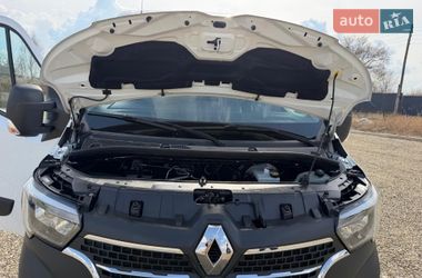 Вантажний фургон Renault Master 2021 в Дубні