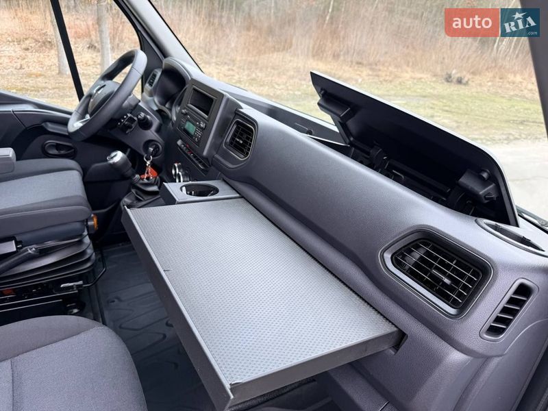 Грузовой фургон Renault Master 2021 в Киеве