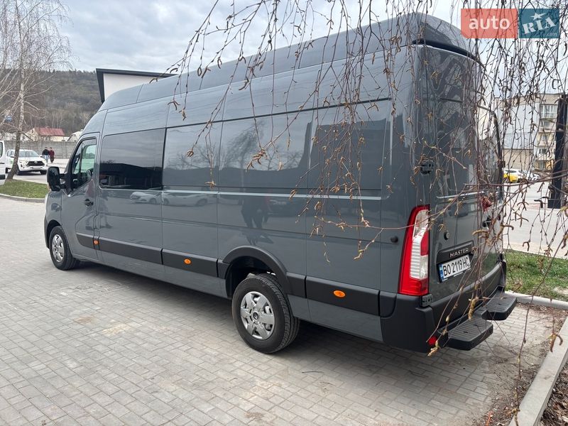 Минивэн Renault Master 2022 в Кременце