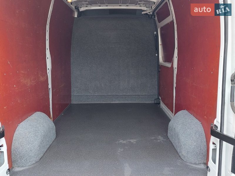 Микроавтобус грузовой (до 3,5т) Renault Master 2020 в Рогатине