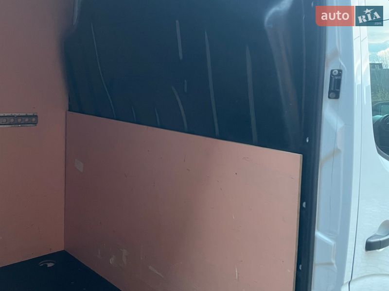 Грузовой фургон Renault Master 2017 в Ковеле