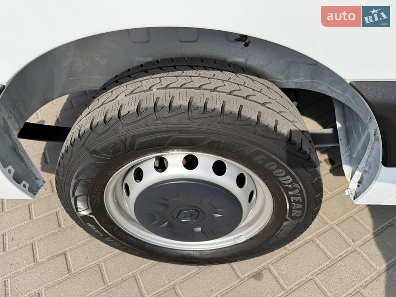 Вантажний фургон Renault Master 2023 в Дубні