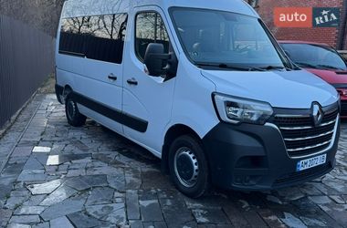 Микроавтобус Renault Master 2020 в Коростене