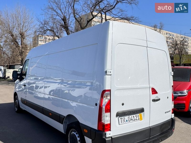 Грузовой фургон Renault Master 2022 в Киеве