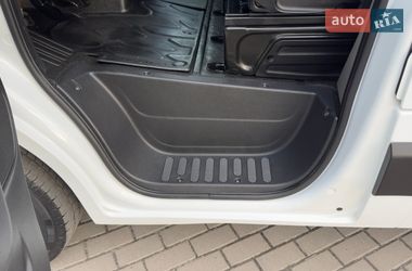 Вантажний фургон Renault Master 2019 в Дубні