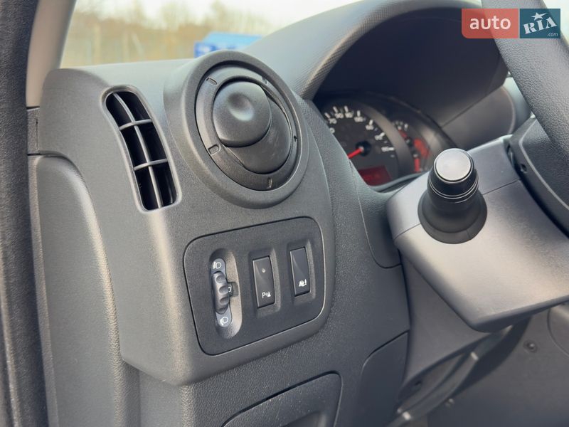 Вантажний фургон Renault Master 2019 в Дубні