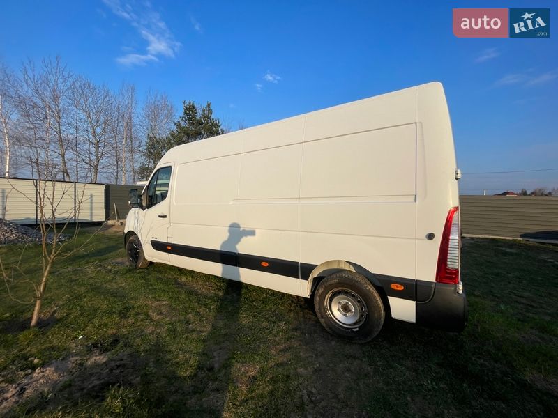 Вантажний фургон Renault Master 2015 в Рокитному