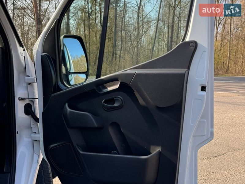 Вантажний фургон Renault Master 2023 в Ковелі